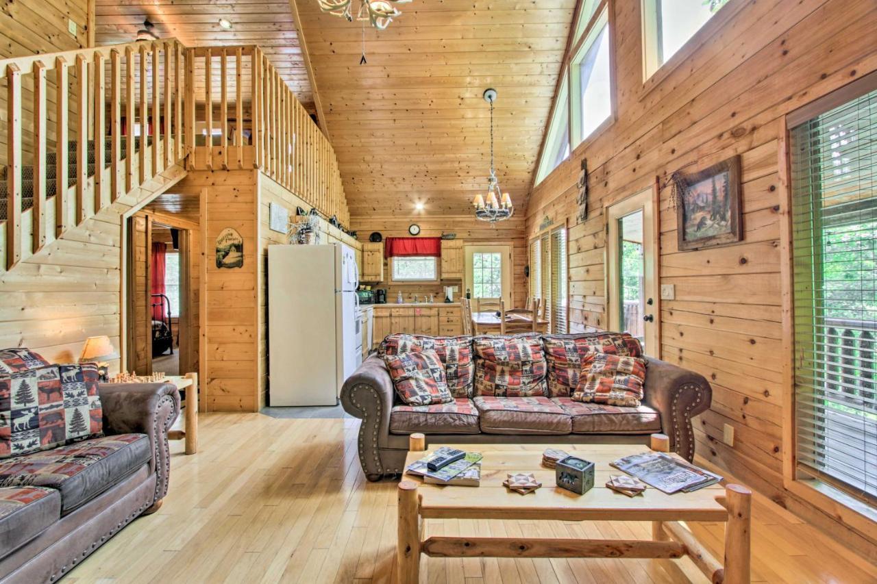 Cabin With Hot Tub And Deck About 12 Mi To Pigeon Forge! سيفيرفيل المظهر الخارجي الصورة
