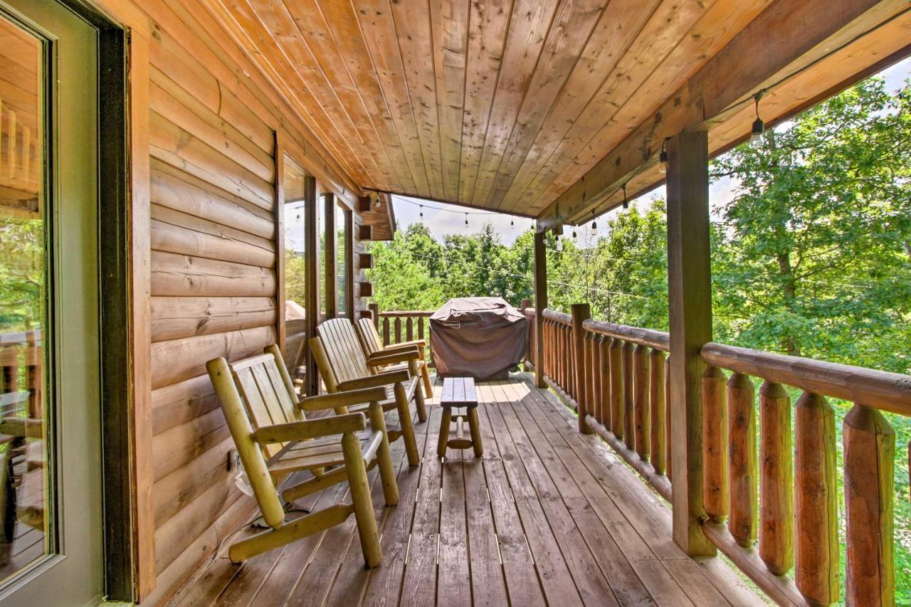 Cabin With Hot Tub And Deck About 12 Mi To Pigeon Forge! سيفيرفيل المظهر الخارجي الصورة