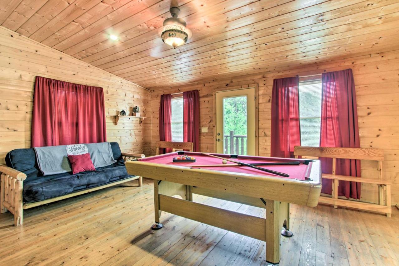 Cabin With Hot Tub And Deck About 12 Mi To Pigeon Forge! سيفيرفيل المظهر الخارجي الصورة