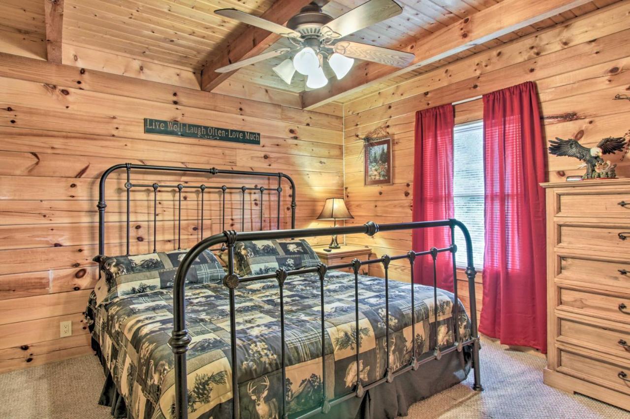 Cabin With Hot Tub And Deck About 12 Mi To Pigeon Forge! سيفيرفيل المظهر الخارجي الصورة