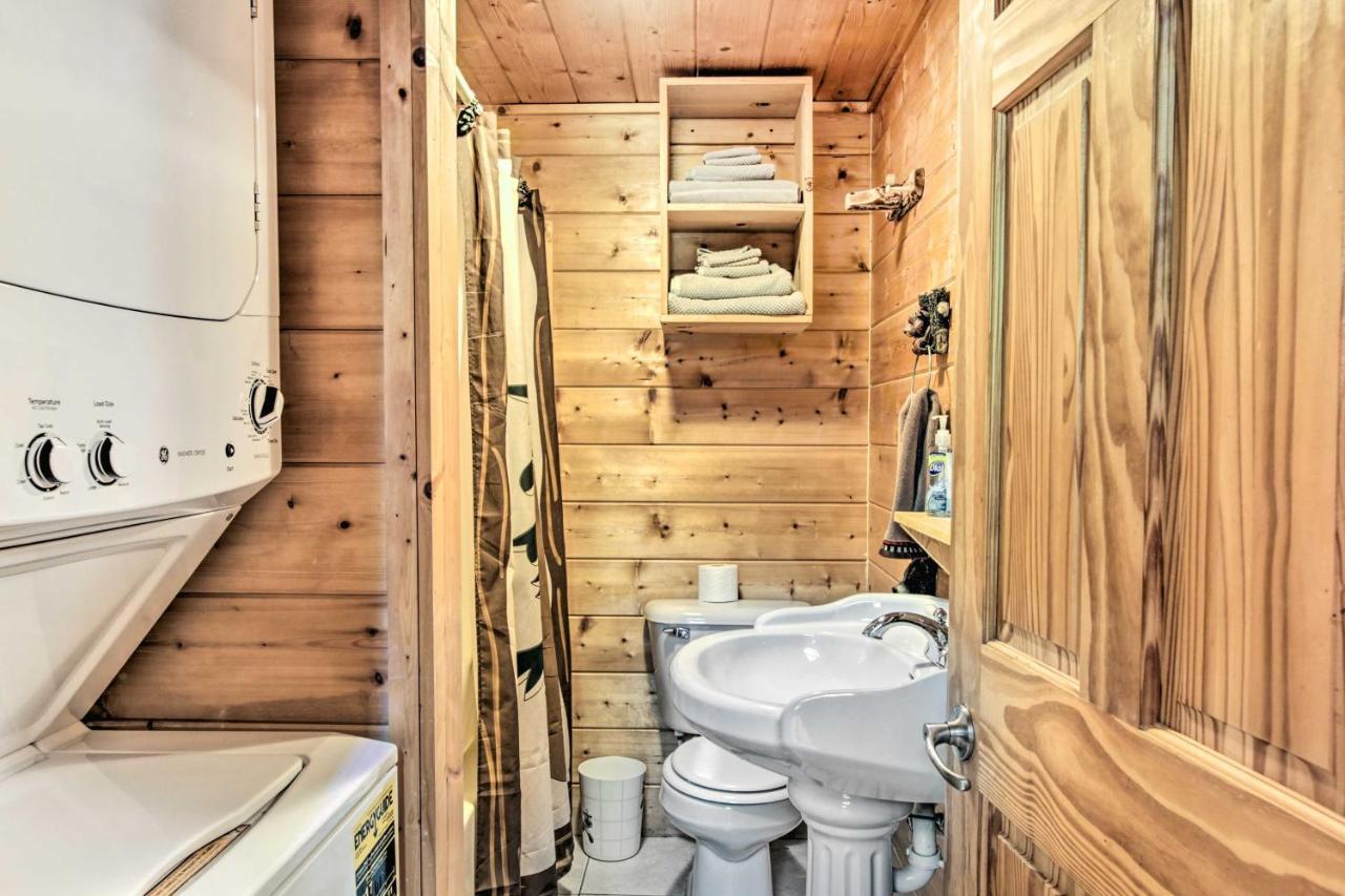 Cabin With Hot Tub And Deck About 12 Mi To Pigeon Forge! سيفيرفيل المظهر الخارجي الصورة
