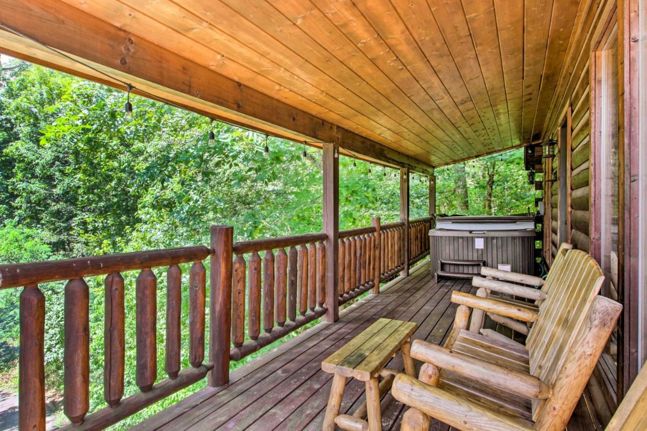 Cabin With Hot Tub And Deck About 12 Mi To Pigeon Forge! سيفيرفيل المظهر الخارجي الصورة