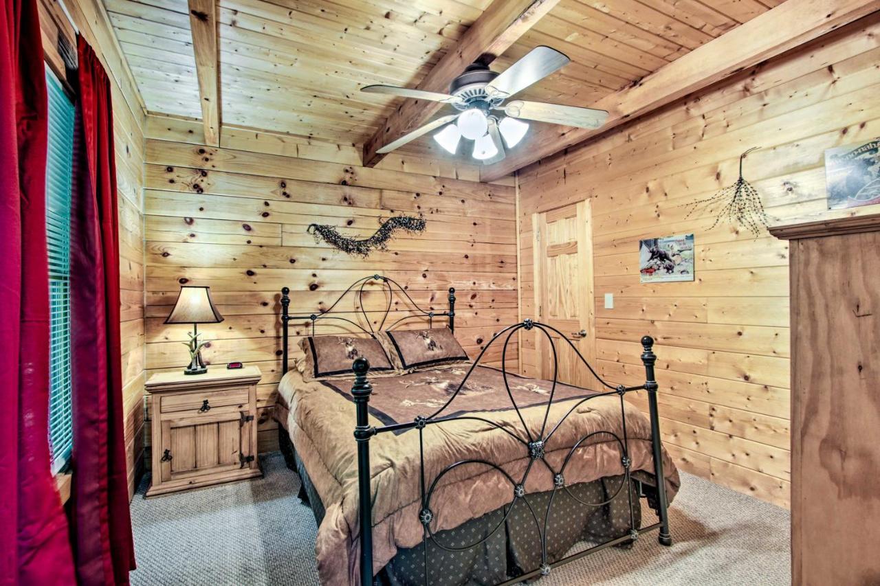 Cabin With Hot Tub And Deck About 12 Mi To Pigeon Forge! سيفيرفيل المظهر الخارجي الصورة